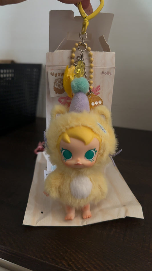 Baby Molly Pocket Friends Keychain